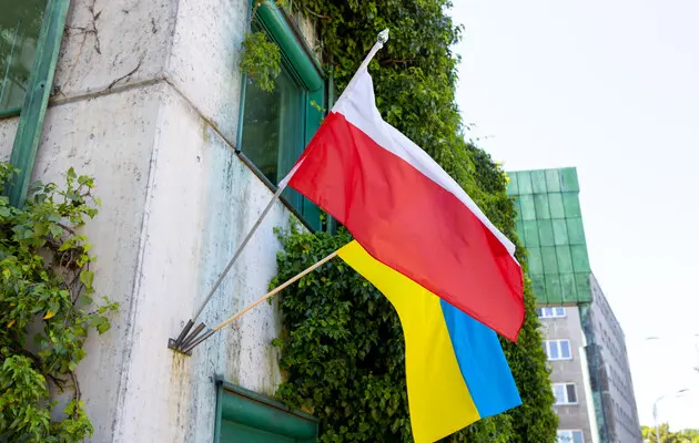 Польща готує нові зміни у допомозі біженцям з України