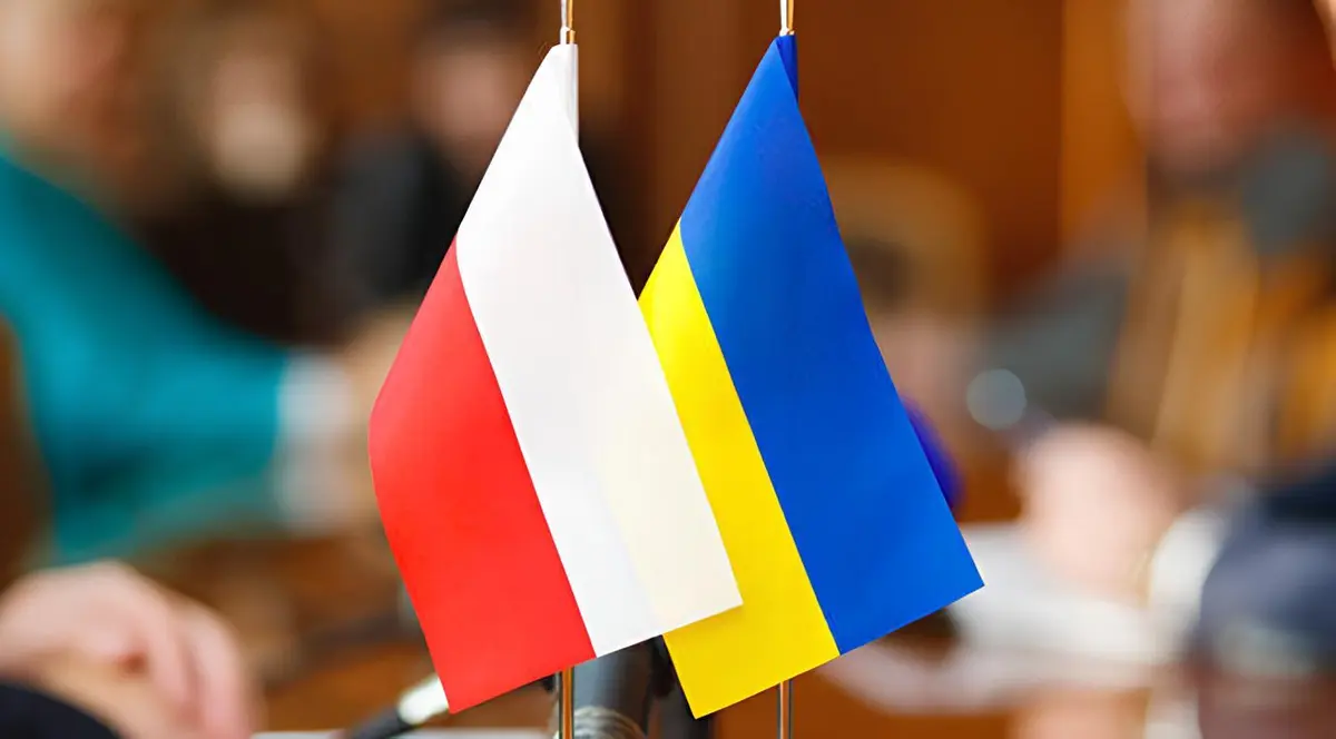 Польша продолжает легализацию украинцев: что изменится с 2026 года?