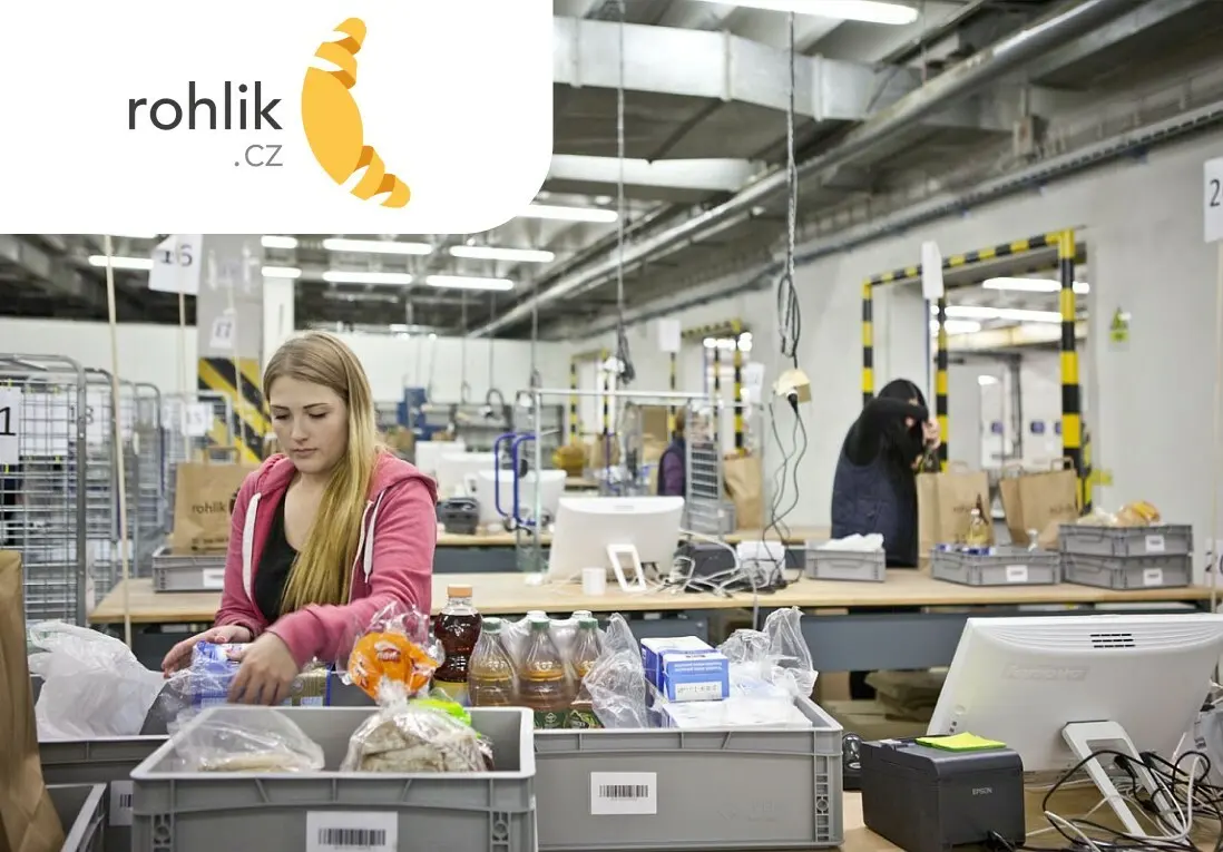 Работник склада продуктового интернет-магазина ROHLIK