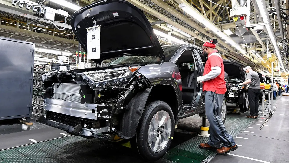 Рабочий на автомобильный завод TOYOTA — фото 4