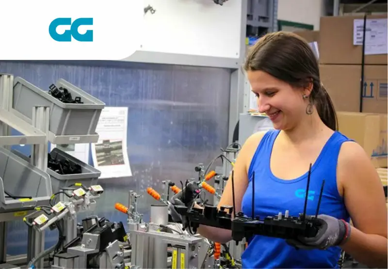 Работник на завод Gebauer a Griller Kabeltechnik
