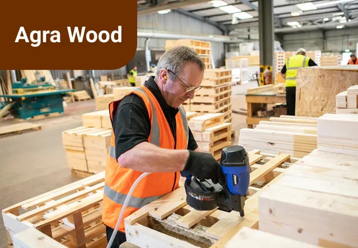 Работник на производство паллет AGRAWOOD