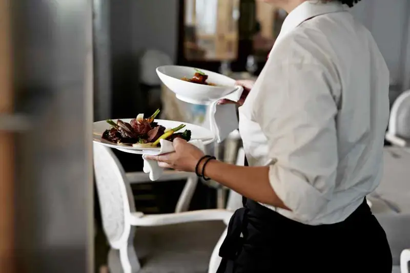 Работа в ресторанах Franchised restaurants — фото 1