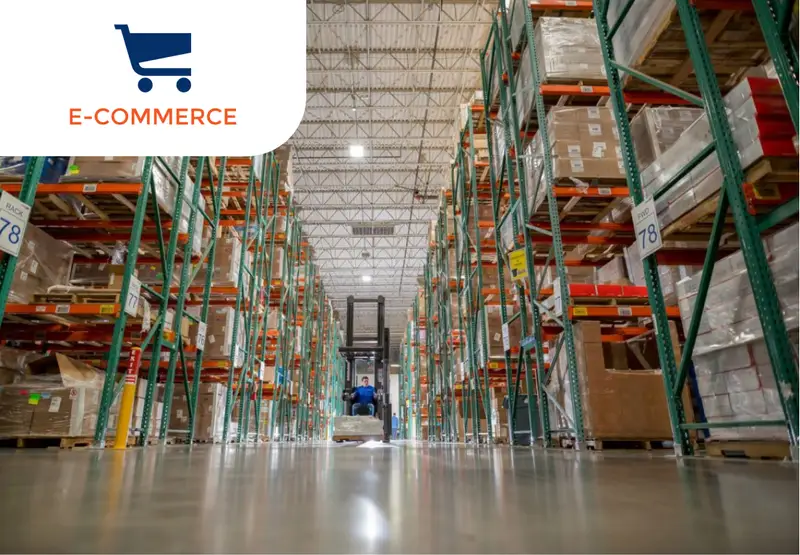 Работник на складе одежды E-commerce