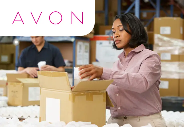 Упаковщик косметики AVON в Польше