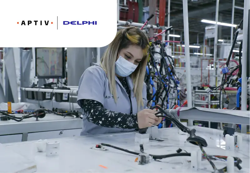 Оператор линии производства Aptive Delphy