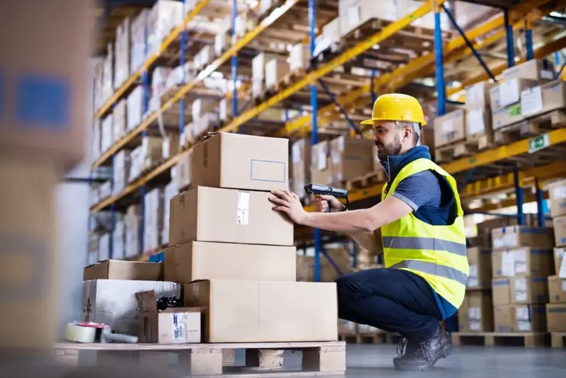 Работник на склад товаров в Германии Warehouse Operative