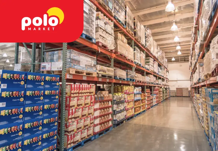 Работник склада сети магазинов POLOmarket