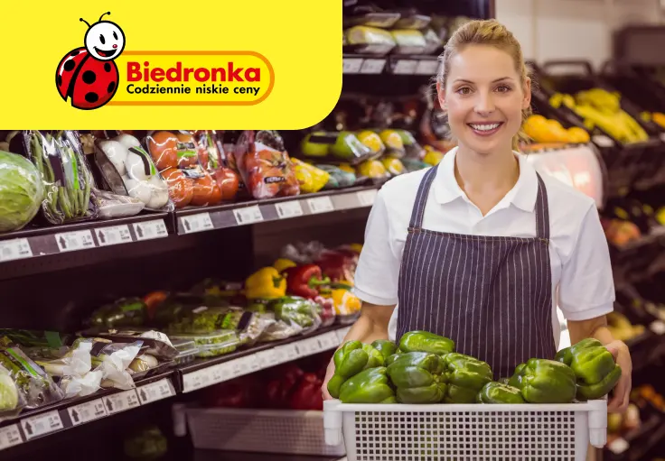Работник в супермаркете Biedronka